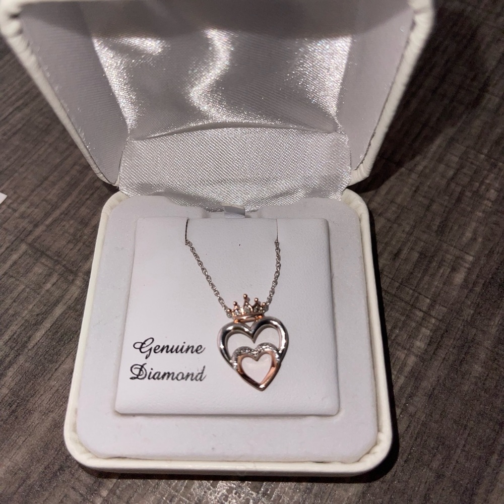 Double heart neckless genuine Diamond